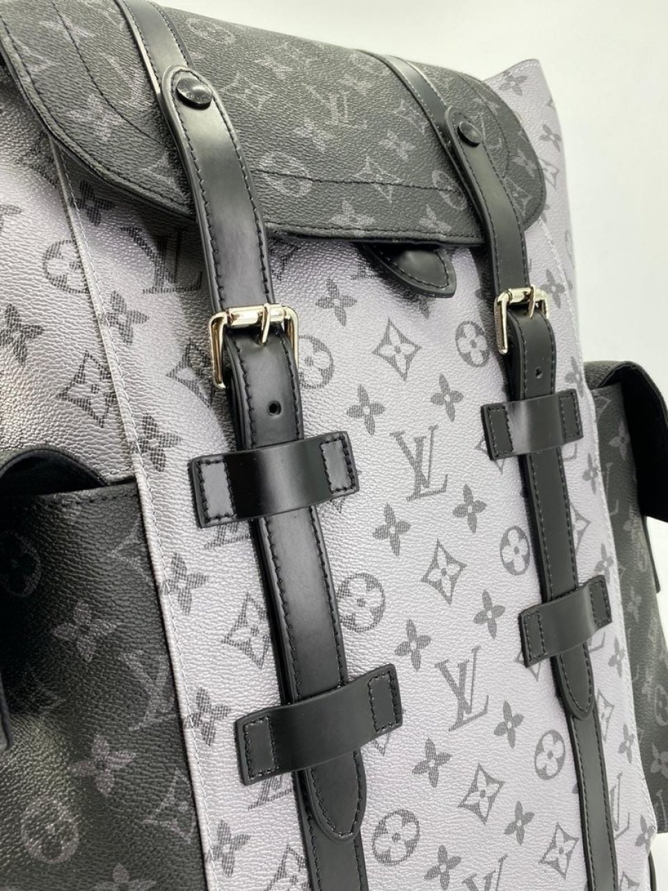 Сумка Louis Vuitton